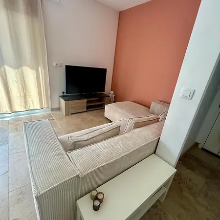 A 200m Des Plages. Фрежюс