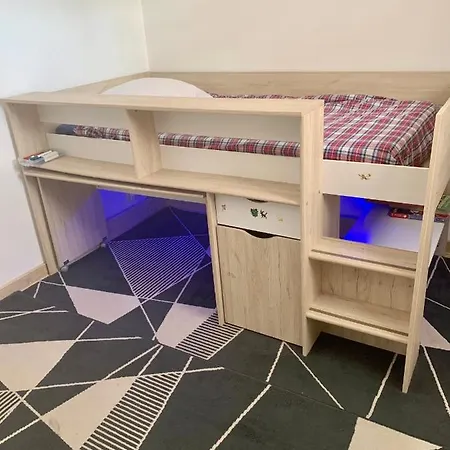 A 200m Des Plages. Appartement